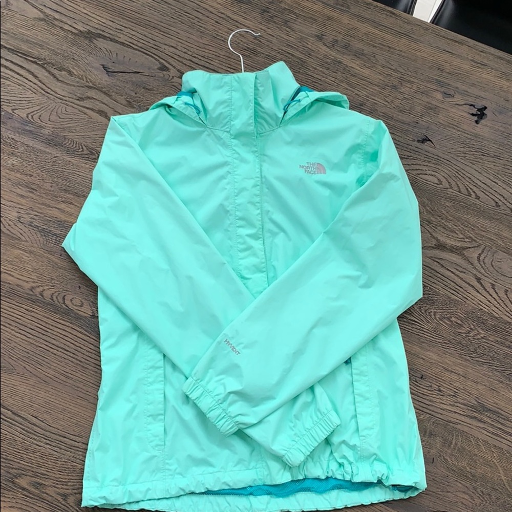 NORTH FACE mint rain jacket ☔️